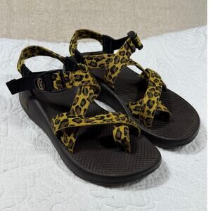 Chaco Womens Brown/Black 8 Z2 Yampa Cheetah Hiking Sport Sandals Outdoor Comfort